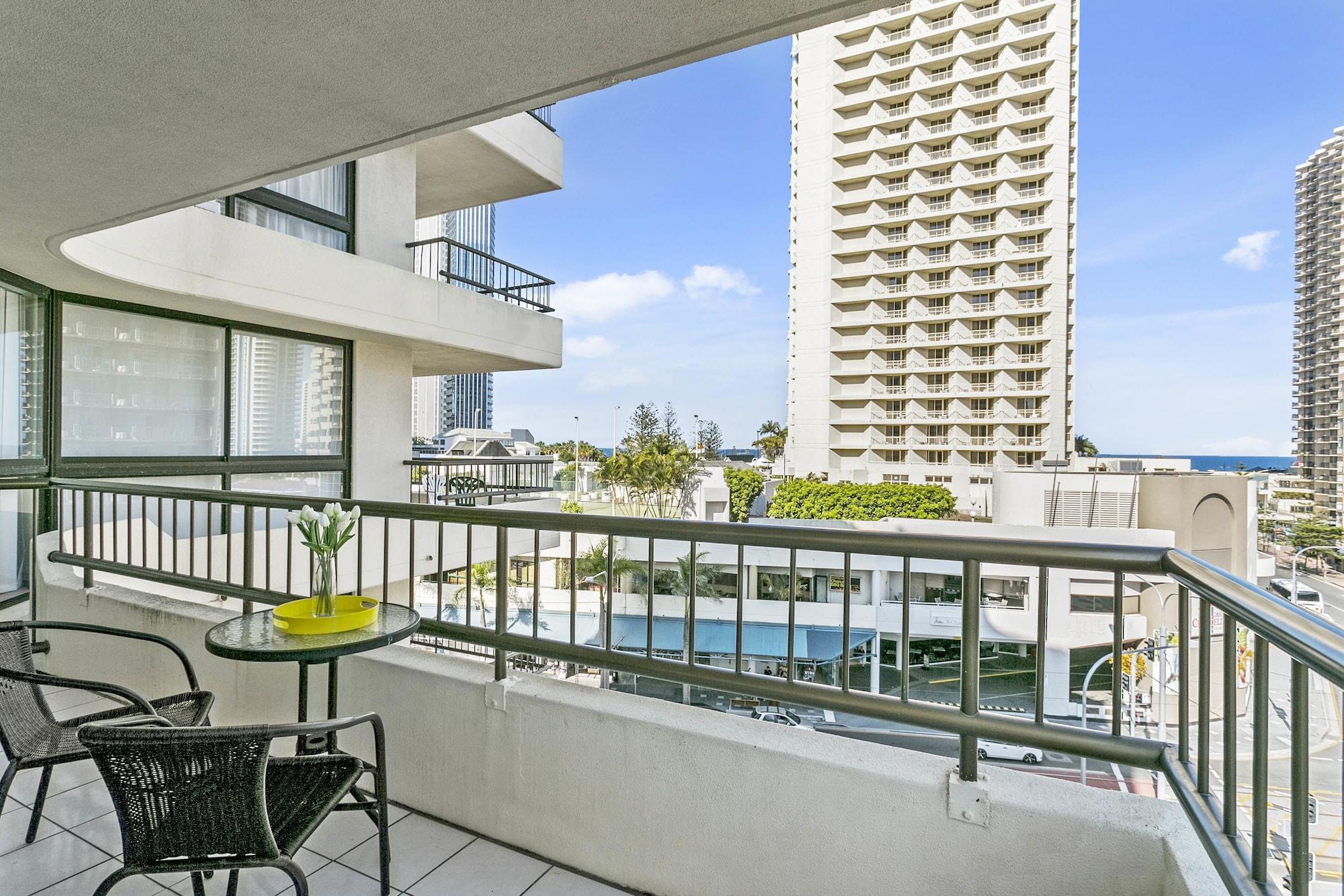 Aparthotel Breakfree Cosmopolitan à Gold Coast Extérieur photo