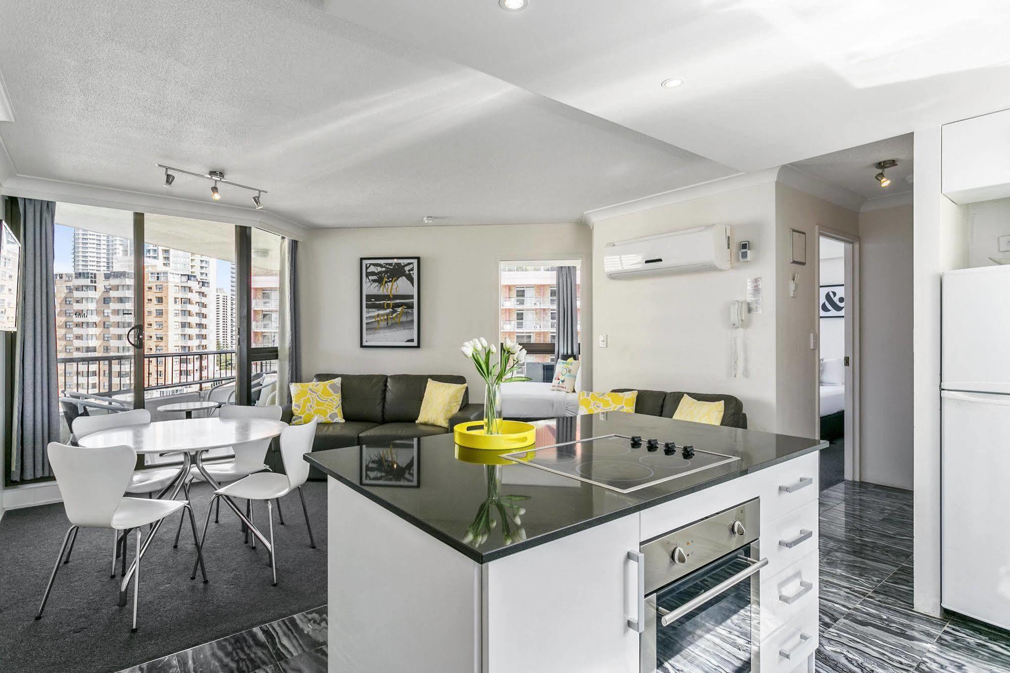 Aparthotel Breakfree Cosmopolitan à Gold Coast Extérieur photo